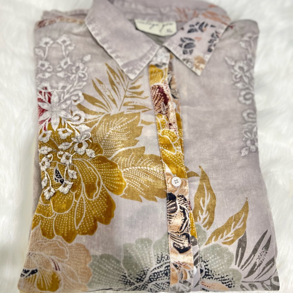 T3-Vintage Goa Grey Lilac Button Down Embroidered Blouse- NWT Size M